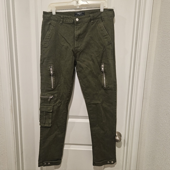 NWT Olive Slim Zipper Cargo Pant Men's Size 34 - Picture 1 of 11